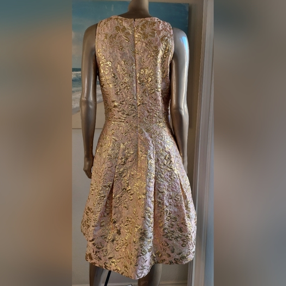$3,890 OSCAR DE LA RENTA SILK LINED GORGEOUS PINK GOLD BROCADE RUNWAY DRESS 8 - Picture 6 of 11